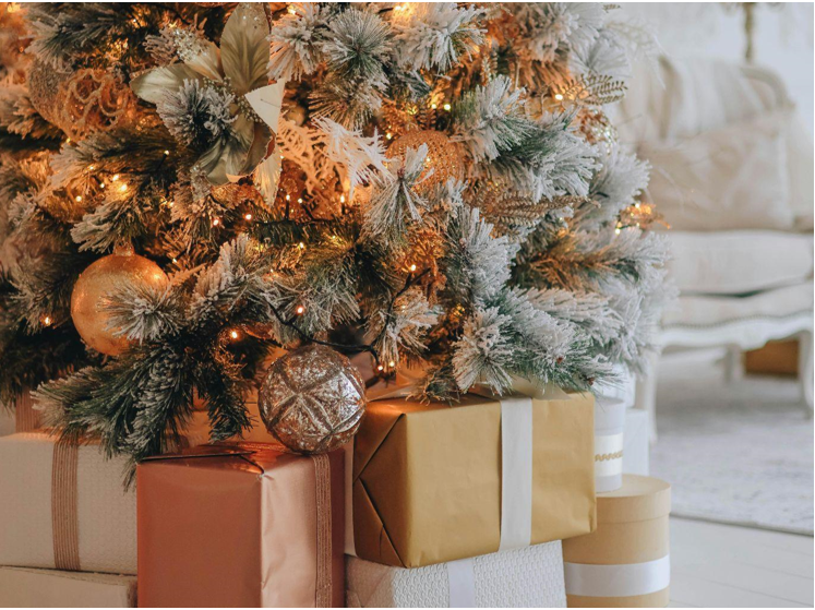 Why Flocked Artificial Christmas Trees Are the Choice